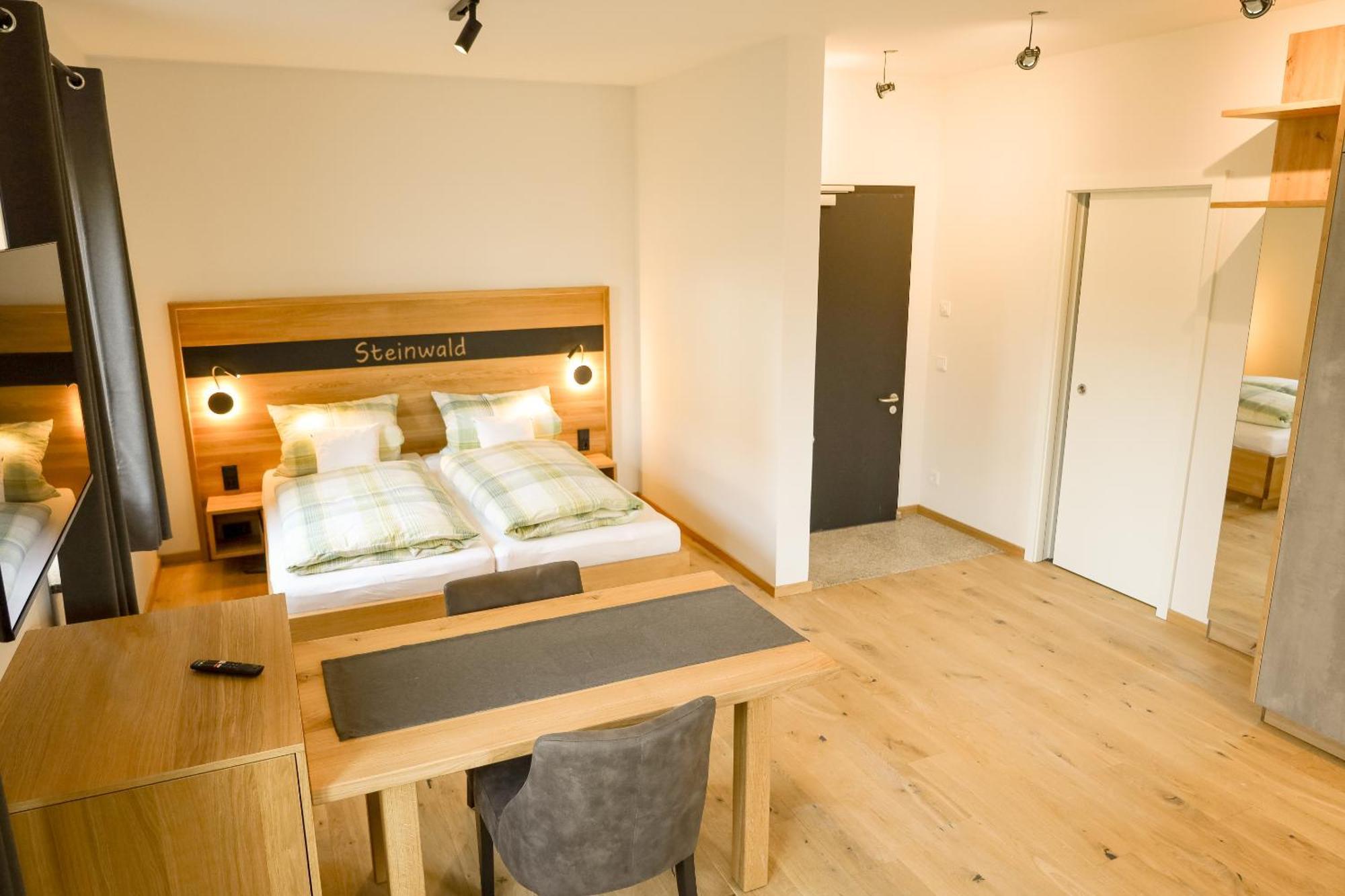 Hoera'S Apartments Hammerbergblick Münchberg Zimmer foto